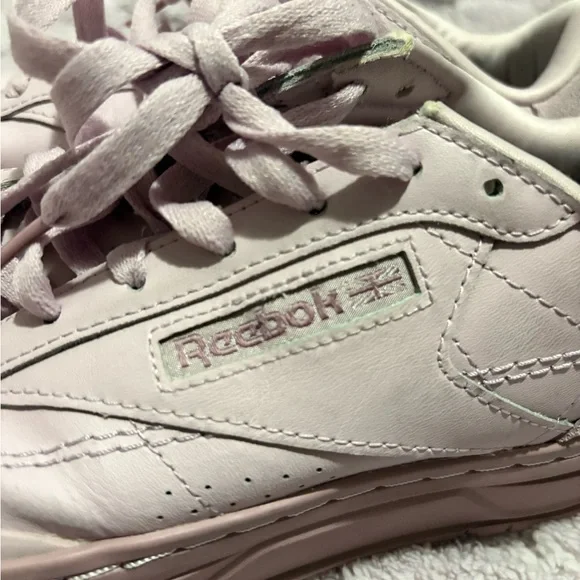 ♡Reebok Club C Double GEO Purple Leather Sneakers♡ - Picture 4 of 7